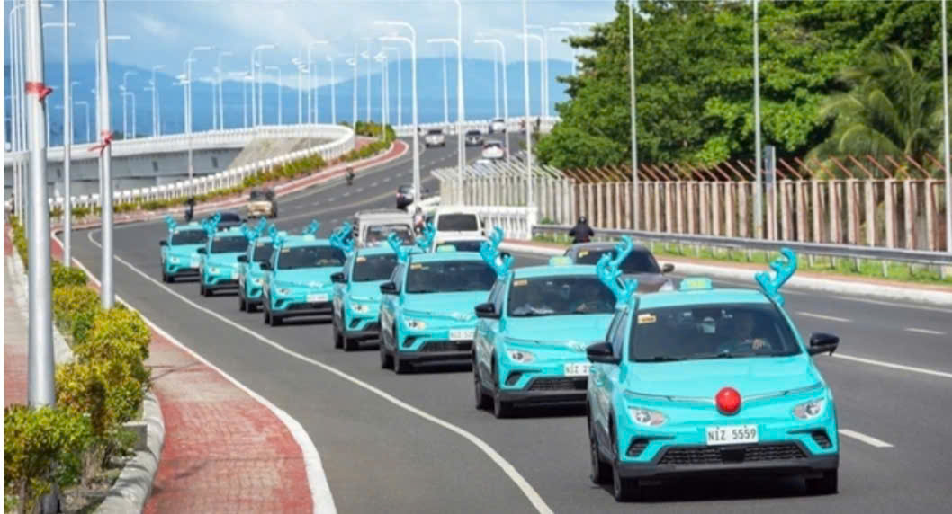 Dịch vụ Taxi Xanh tại Pleiku Gia Lai với xe điện thân thiện môi trường