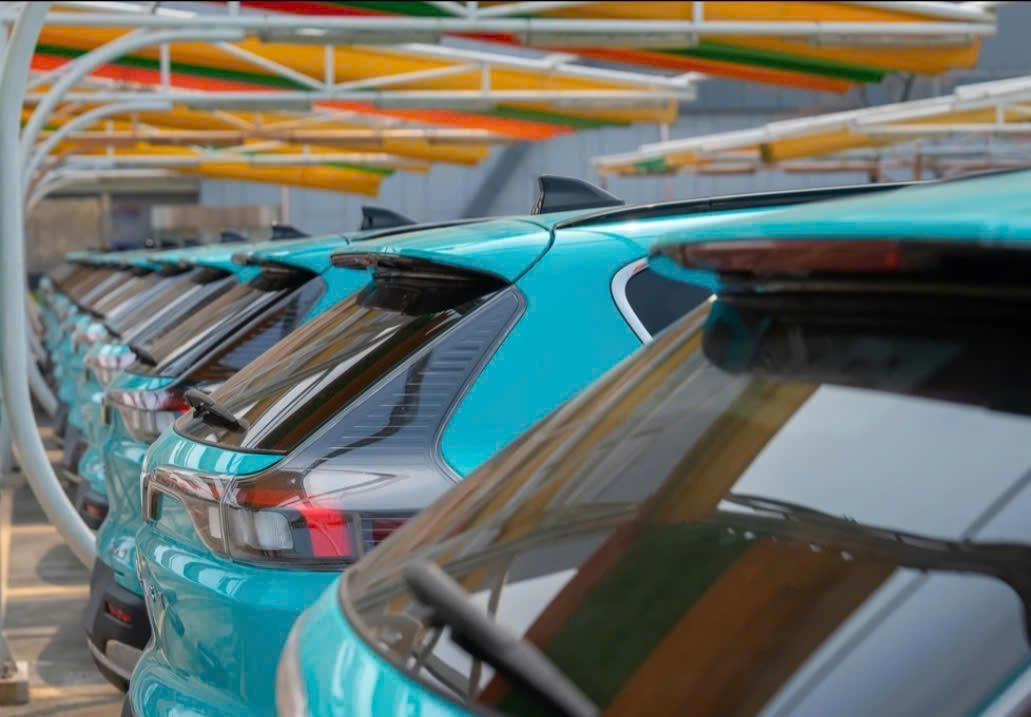 Taxi Xanh Pleiku cung cấp dịch vụ đưa đón sân bay nhanh chóng, giá hợp lý, phù hợp khách du lịch và công tác.