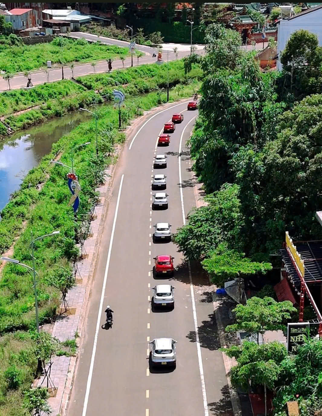 Nội thất xe taxi Gia Lai sạch sẽ tiện nghi